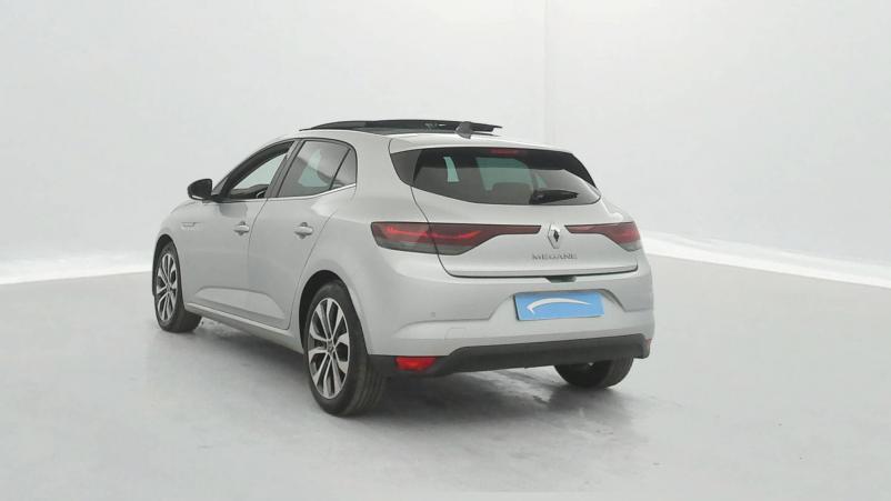 Vente en ligne Renault Megane 4  Blue dCi 115 EDC au prix de 24 900 €