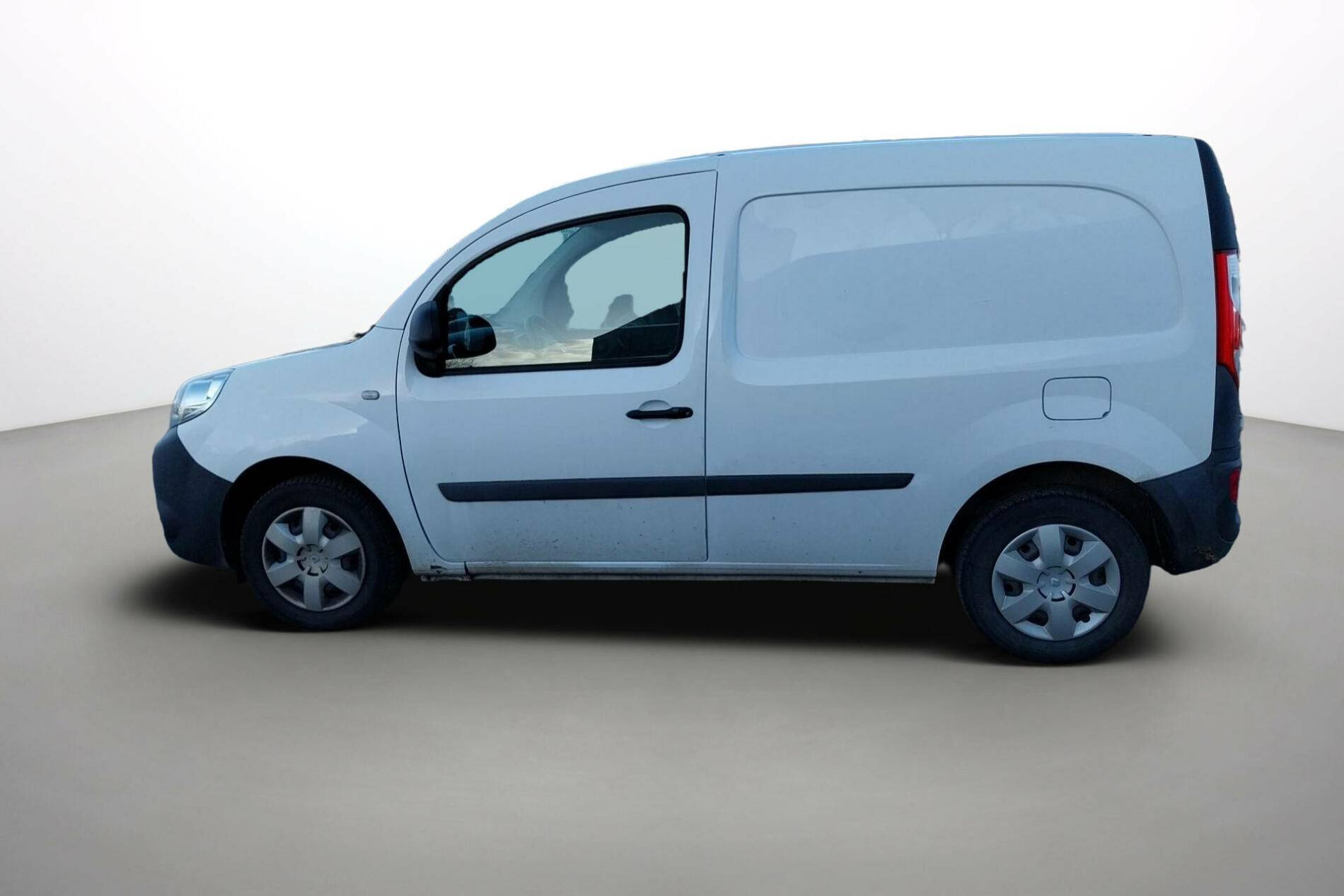 Vente en ligne Renault Kangoo Express  BLUE DCI 80 au prix de 12 490 €