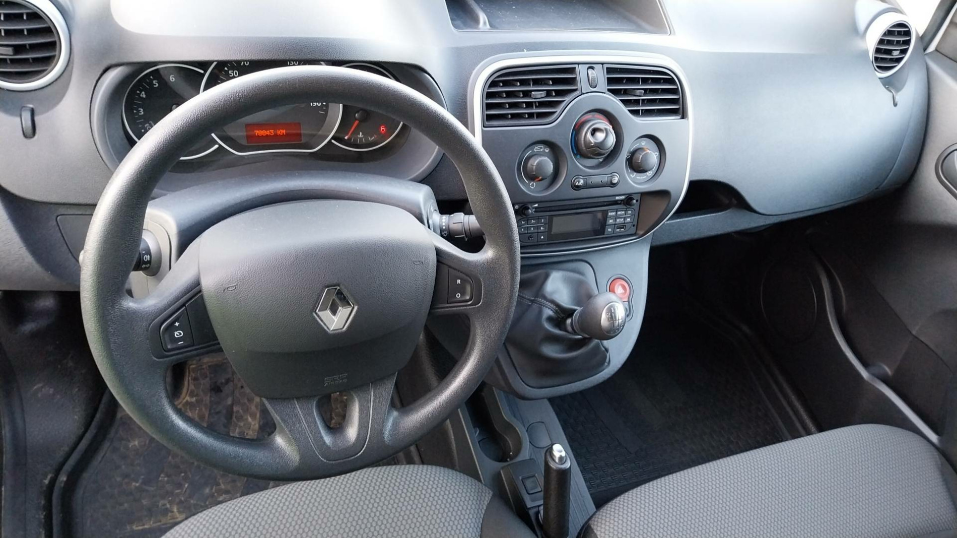 Vente en ligne Renault Kangoo Express  BLUE DCI 80 au prix de 12 490 €