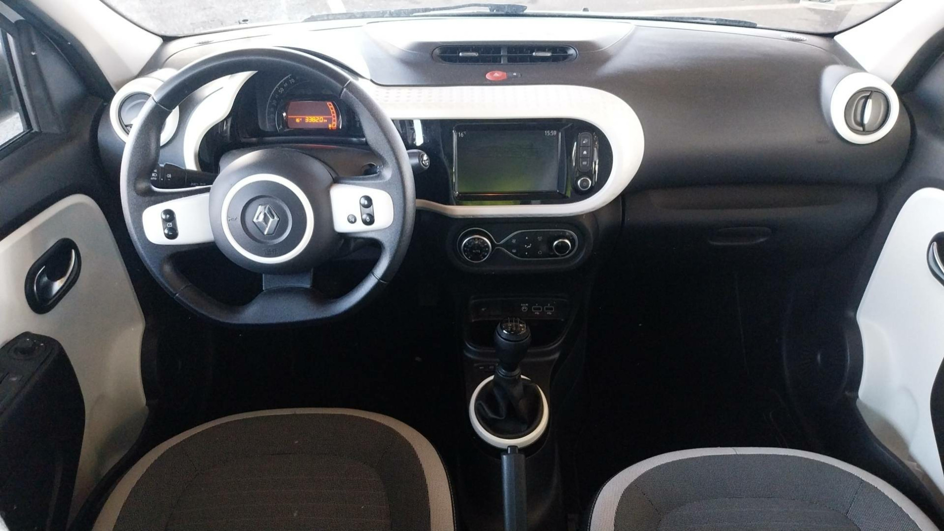 Vente en ligne Renault Twingo 3  SCe 65 au prix de 10 990 €