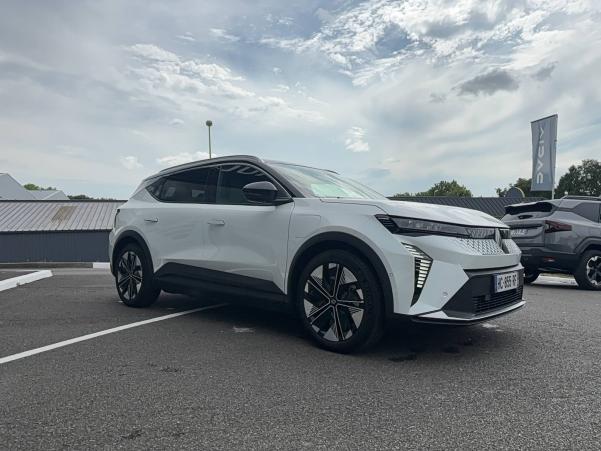 Vente en ligne Renault Scenic E-Tech  220 ch grande autonomie au prix de 46 590 €