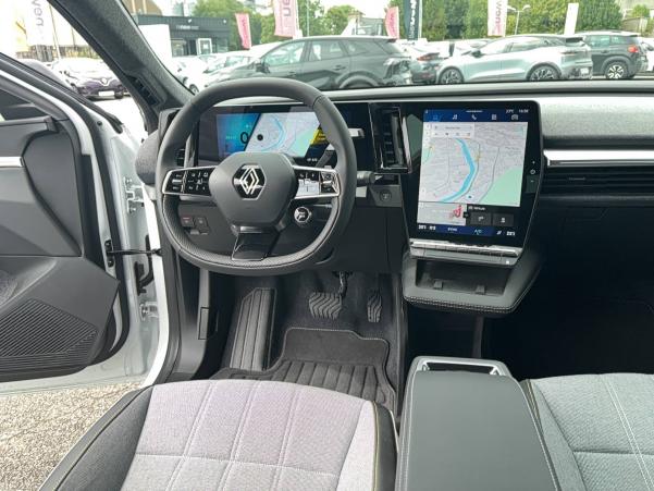 Vente en ligne Renault Scenic E-Tech  220 ch grande autonomie au prix de 46 590 €
