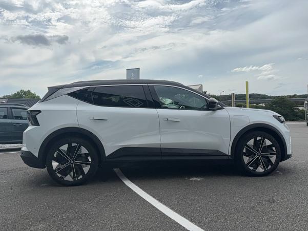 Vente en ligne Renault Scenic E-Tech  220 ch grande autonomie au prix de 46 590 €