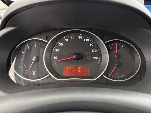 Vente en ligne Renault Kangoo Express  BLUE DCI 95 au prix de 11 490 €