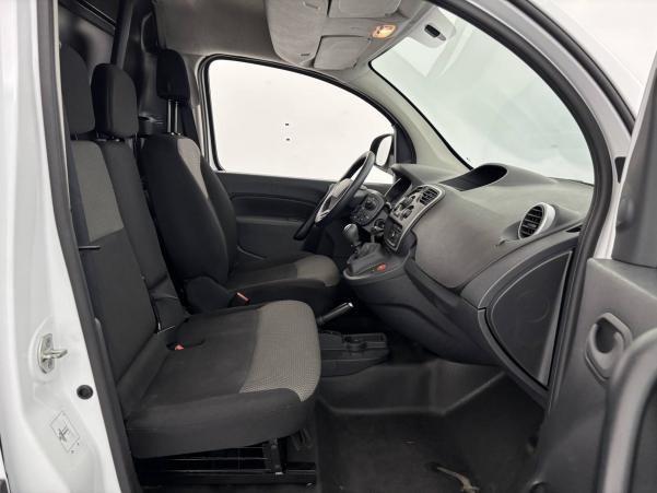 Vente en ligne Renault Kangoo Express  BLUE DCI 95 au prix de 11 490 €