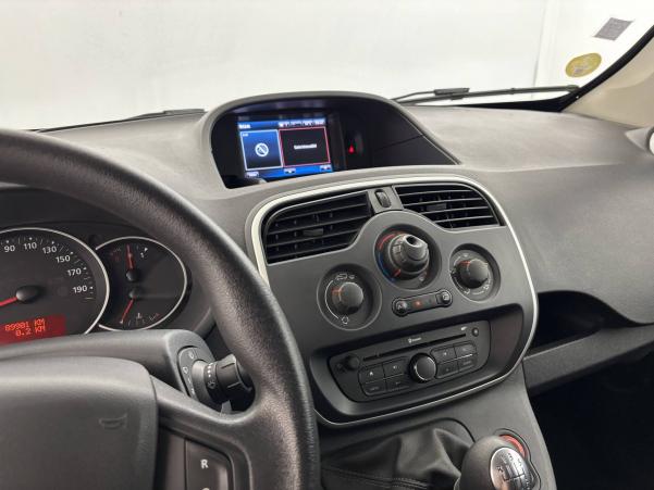 Vente en ligne Renault Kangoo Express  BLUE DCI 95 au prix de 11 490 €