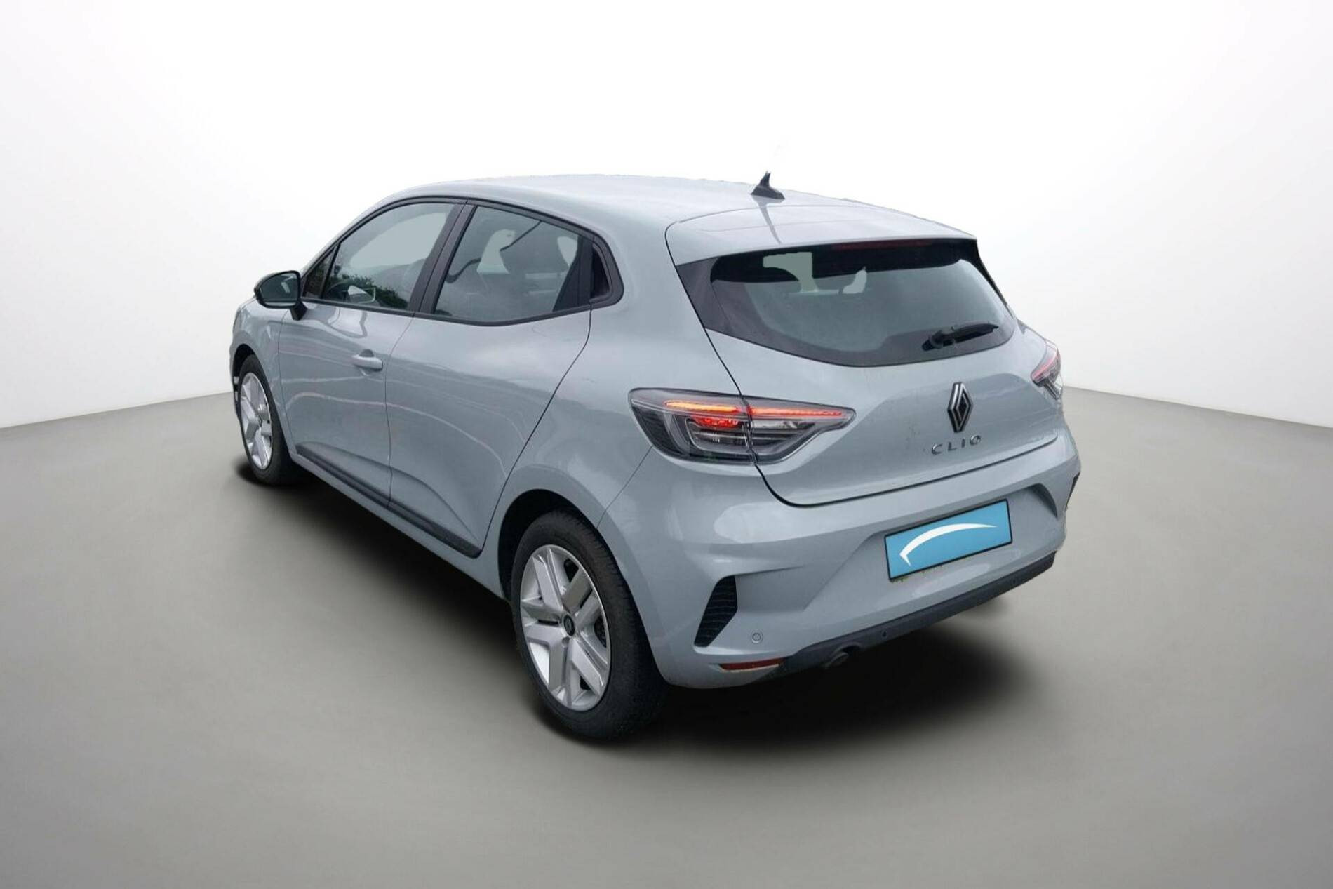 Vente en ligne Renault Clio 5 Clio TCe 90 au prix de 15 490 €