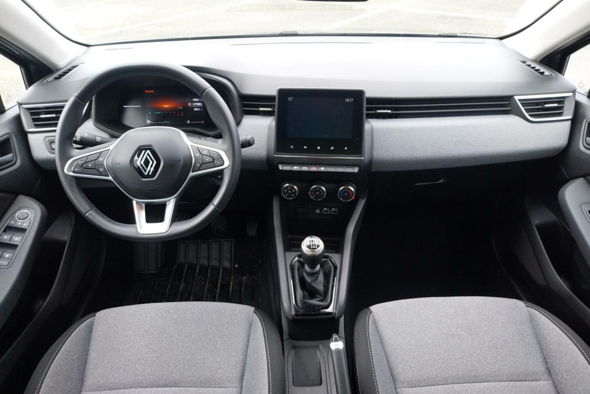 Vente en ligne Renault Clio 5 Clio TCe 90 au prix de 15 490 €