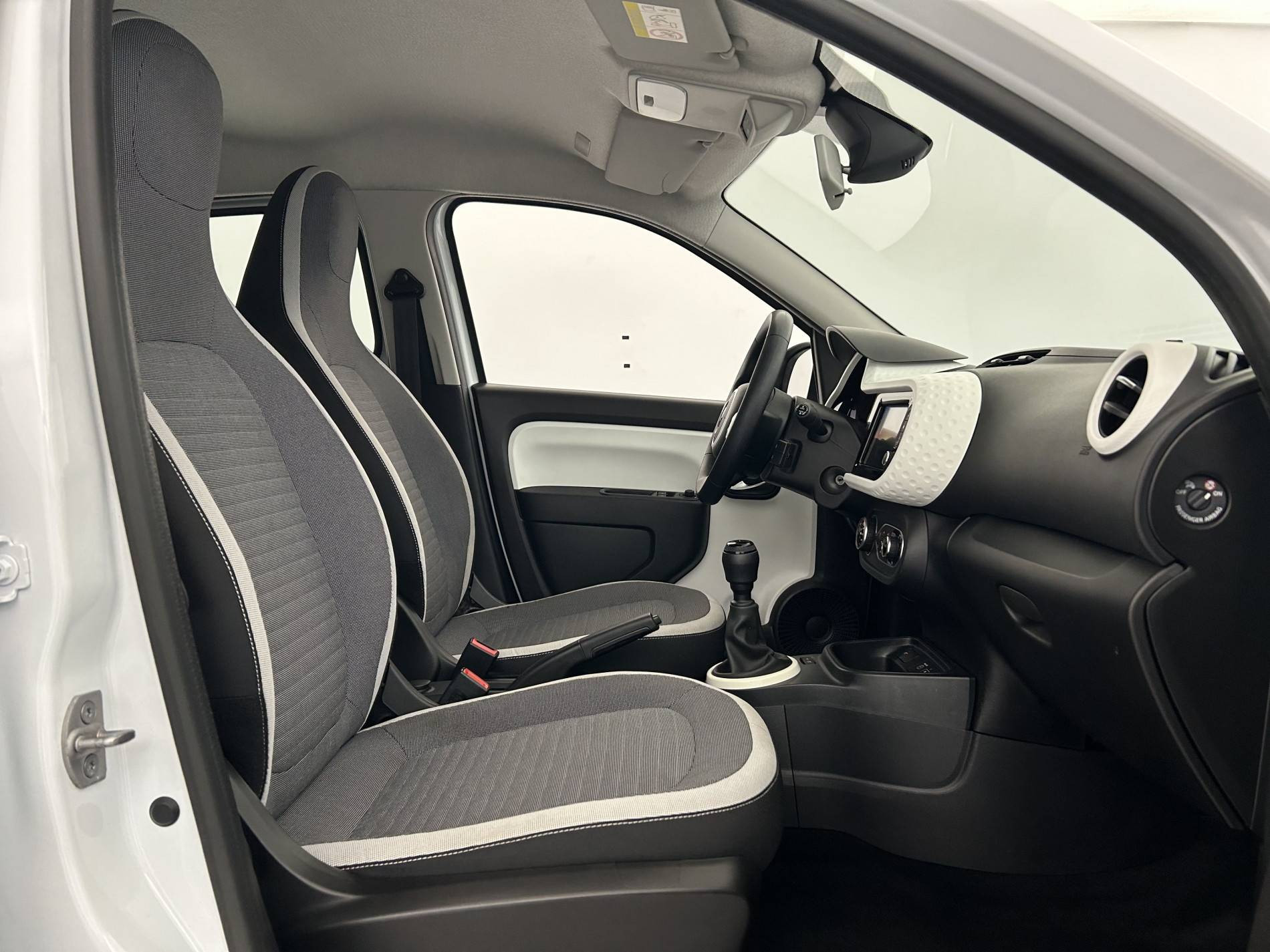 Vente en ligne Renault Twingo 3  SCe 65 au prix de 10 990 €