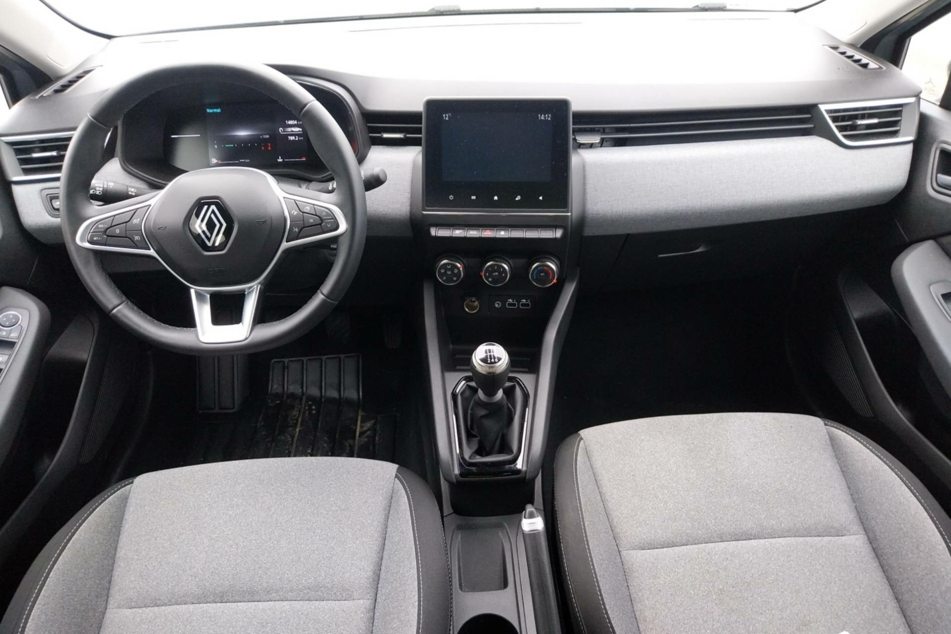 Vente en ligne Renault Clio 5 Clio TCe 90 au prix de 15 490 €