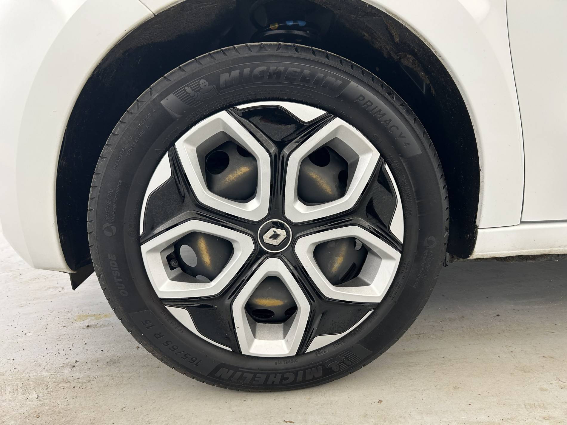 Vente en ligne Renault Twingo 3  SCe 65 au prix de 10 990 €