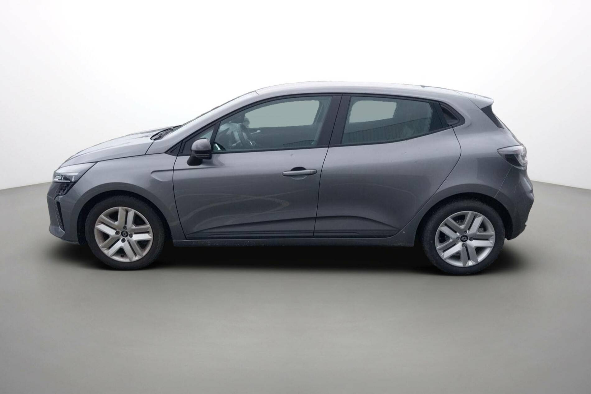 Vente en ligne Renault Clio 5 Clio TCe 90 au prix de 15 490 €