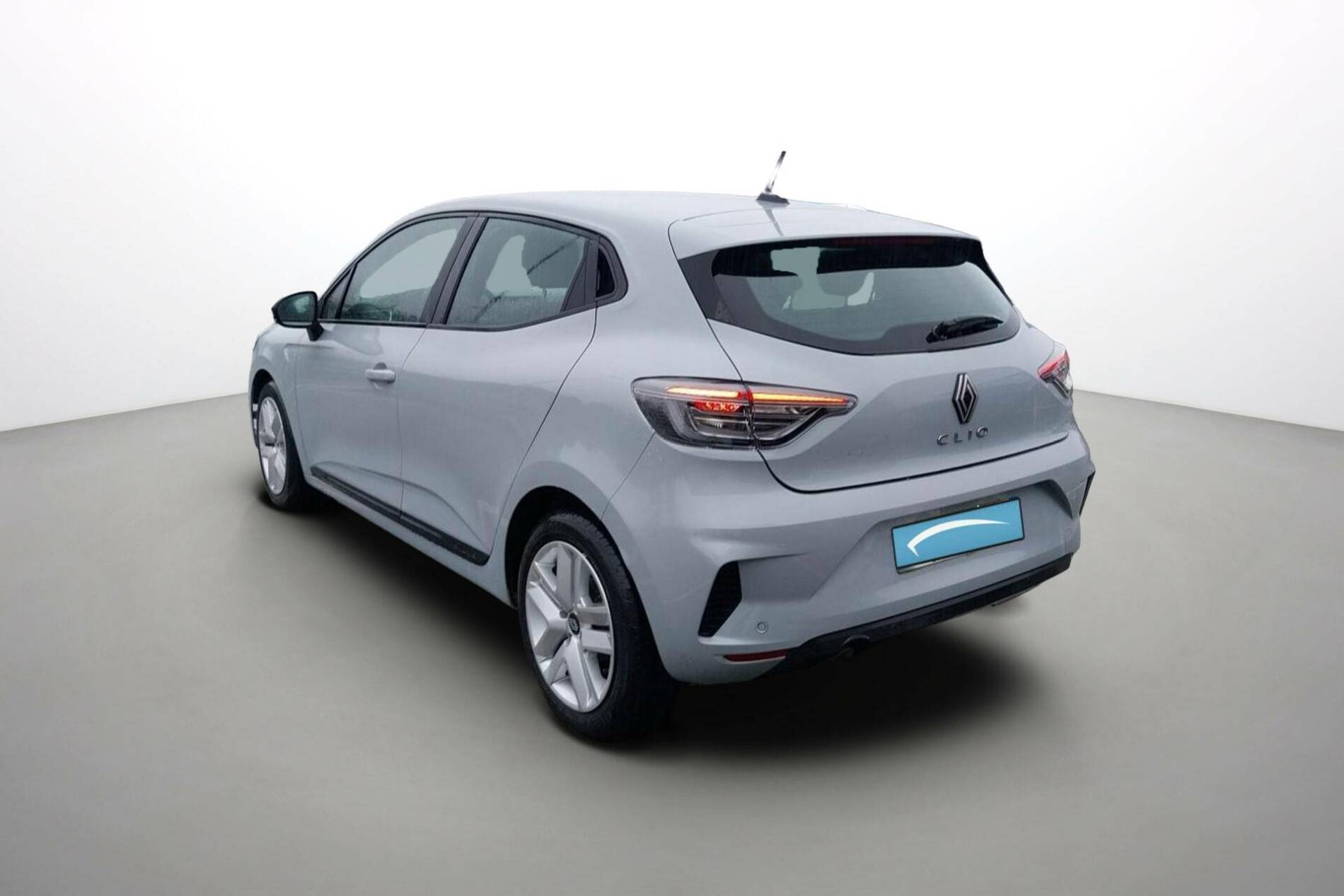 Vente en ligne Renault Clio 5 Clio TCe 90 au prix de 15 490 €