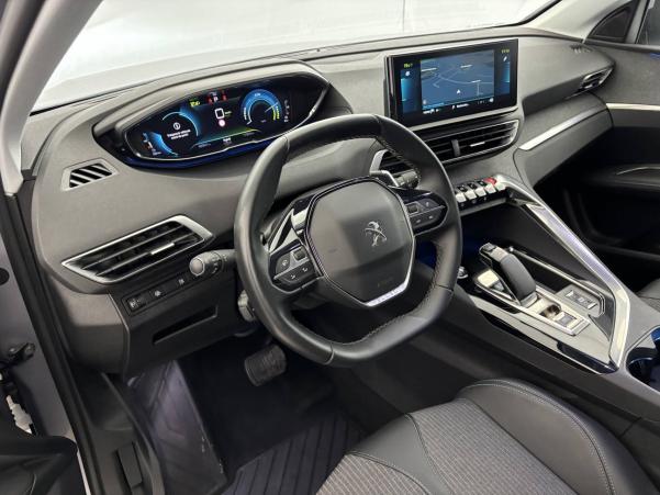 Vente en ligne Peugeot 3008  Hybrid 225 e-EAT8 au prix de 22 990 €
