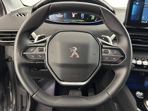 Vente en ligne Peugeot 3008  Hybrid 225 e-EAT8 au prix de 22 990 €