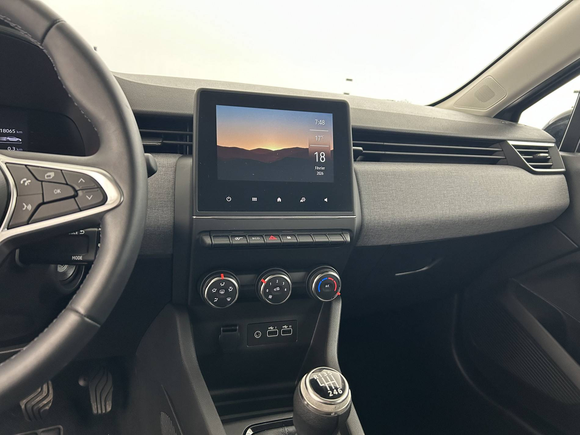 Vente en ligne Renault Clio 5 Clio TCe 90 au prix de 15 490 €