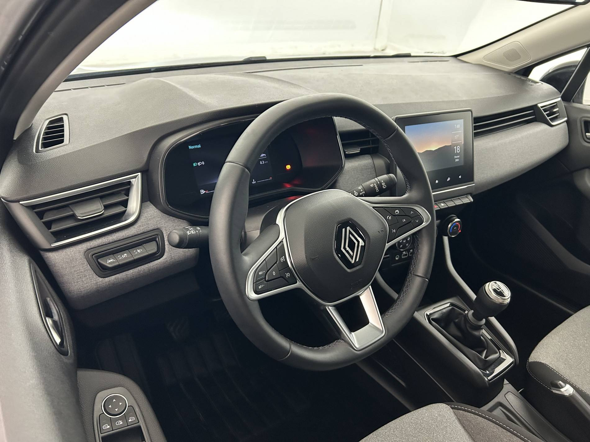 Vente en ligne Renault Clio 5 Clio TCe 90 au prix de 15 490 €