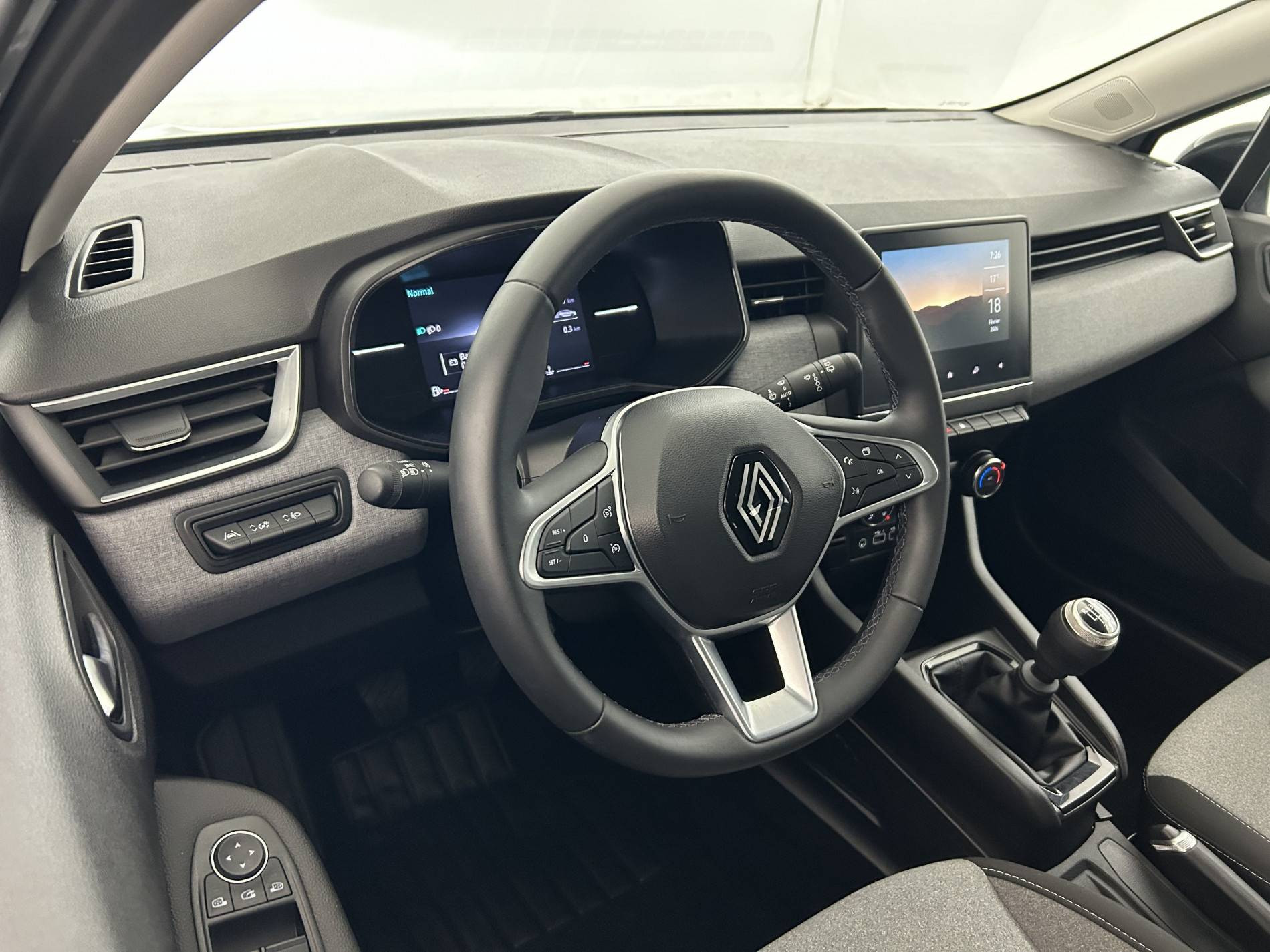 Vente en ligne Renault Clio 5 Clio TCe 90 au prix de 15 490 €