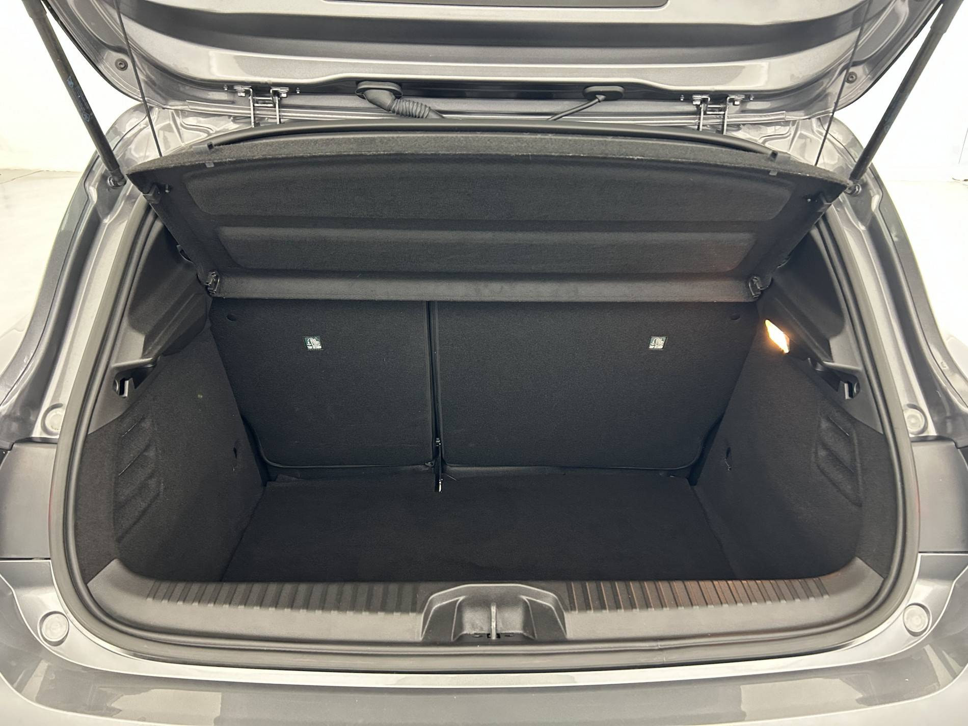 Vente en ligne Renault Clio 5 Clio TCe 90 au prix de 15 490 €