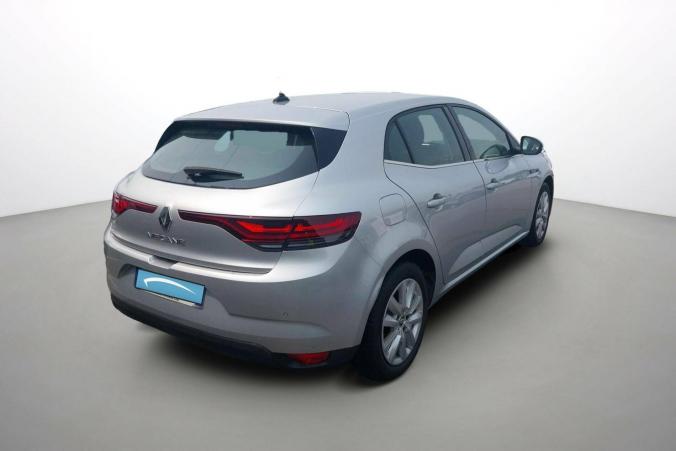 Vente en ligne Renault Megane 4 Mégane IV Berline Blue dCi 115 au prix de 16 490 €