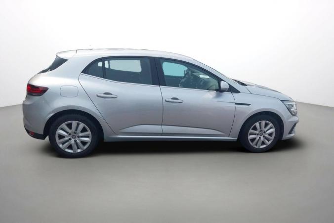 Vente en ligne Renault Megane 4 Mégane IV Berline Blue dCi 115 au prix de 16 490 €