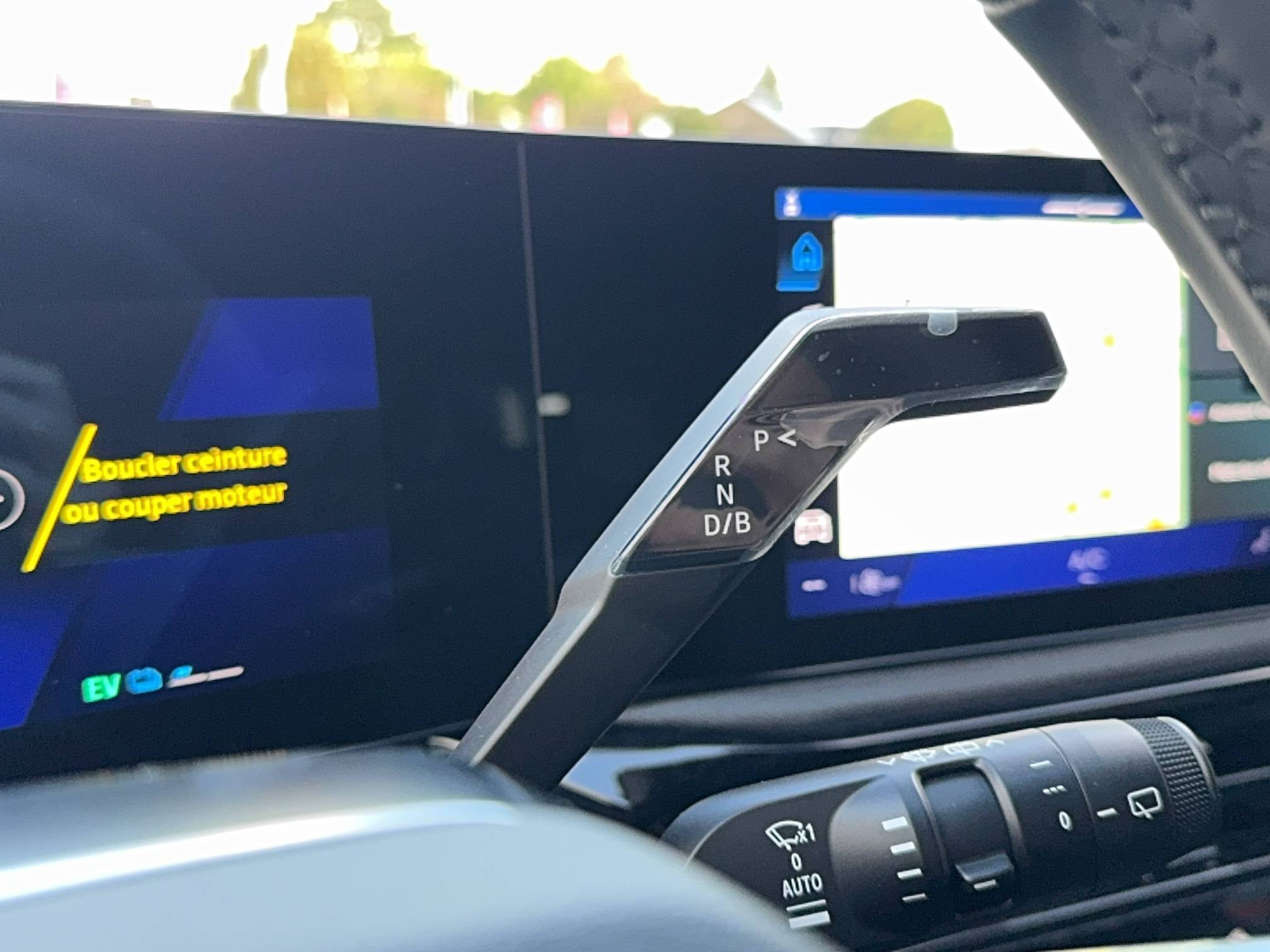 Vente en ligne Renault Clio 6 Clio E-Tech full hybrid 160 ch au prix de 26 100 €