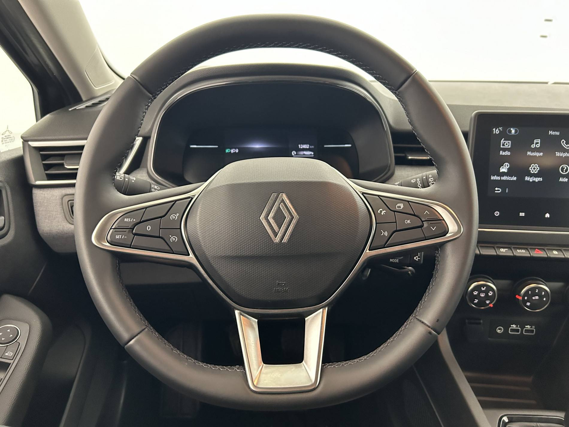 Vente en ligne Renault Clio 5 Clio Blue dCi 100 ch GSR2 au prix de 18 490 €