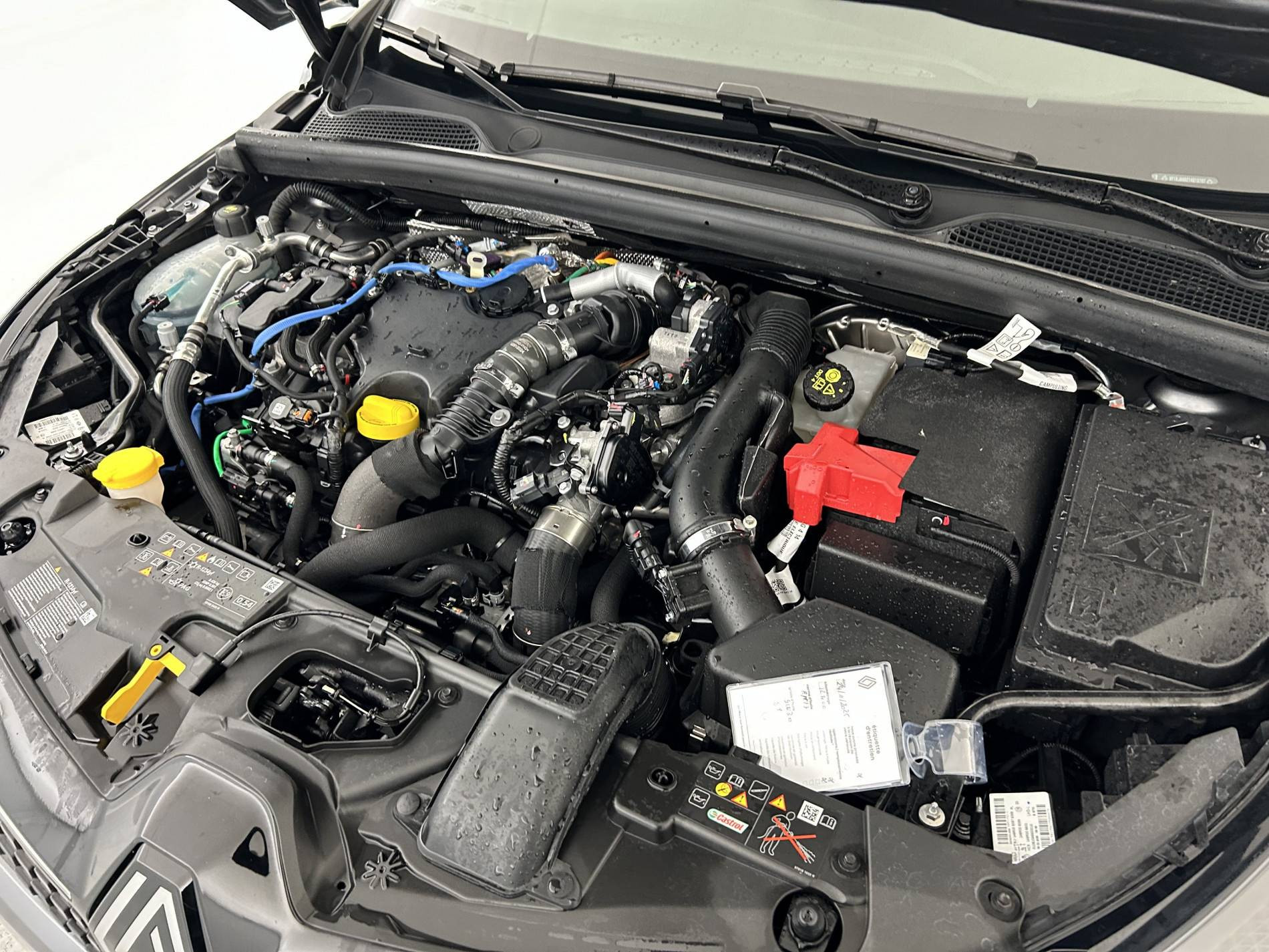 Vente en ligne Renault Clio 5 Clio Blue dCi 100 ch GSR2 au prix de 18 490 €