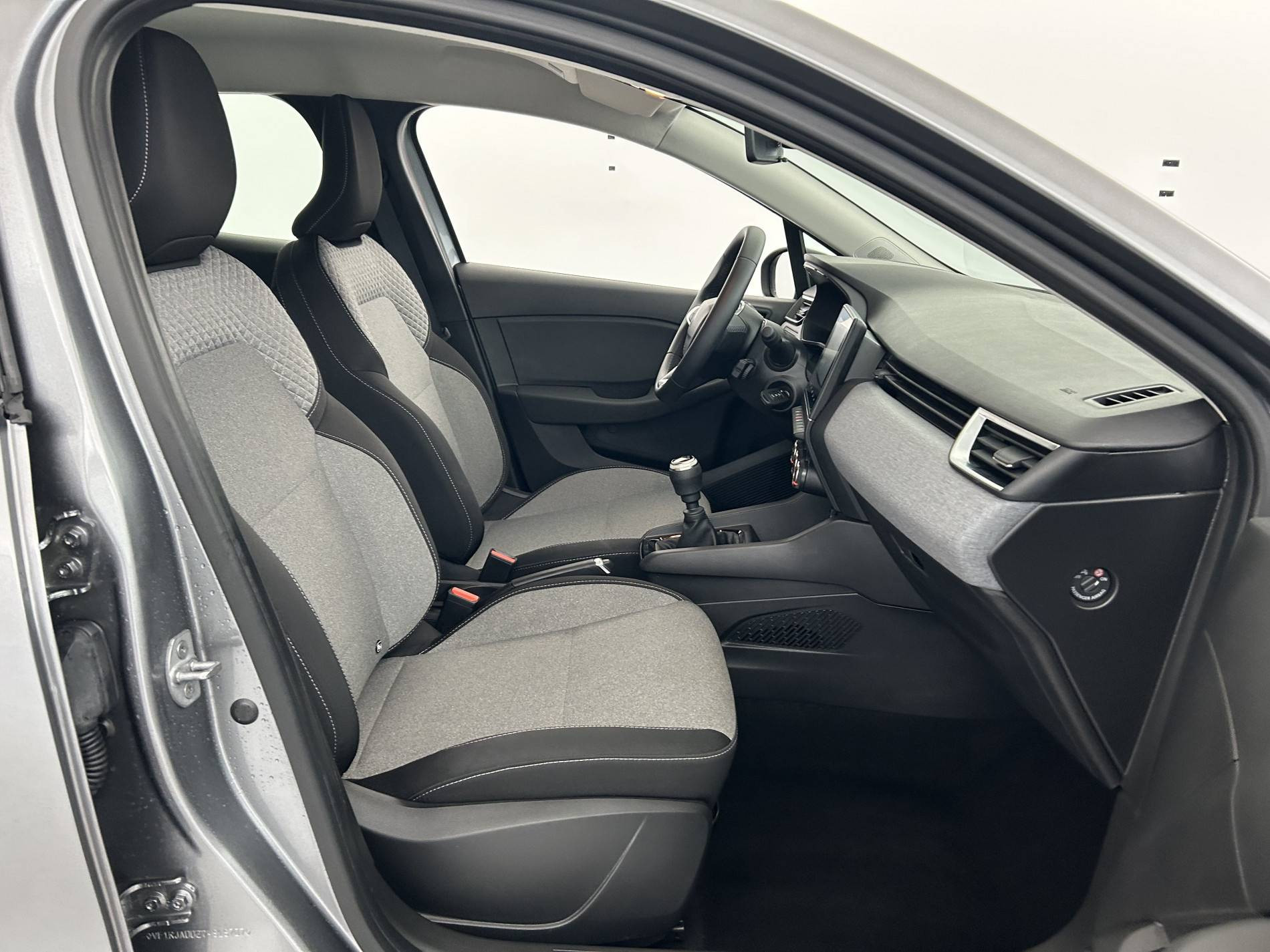 Vente en ligne Renault Clio 5 Clio Blue dCi 100 ch GSR2 au prix de 18 490 €