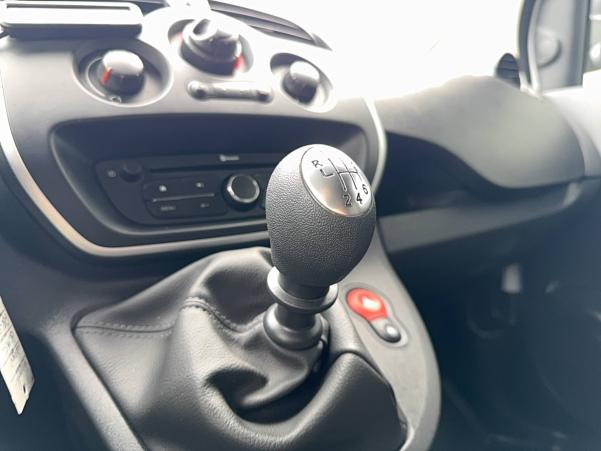 Vente en ligne Renault Kangoo Express  BLUE DCI 95 au prix de 10 490 €