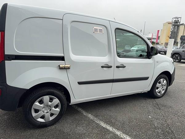 Vente en ligne Renault Kangoo Express  BLUE DCI 95 au prix de 10 490 €