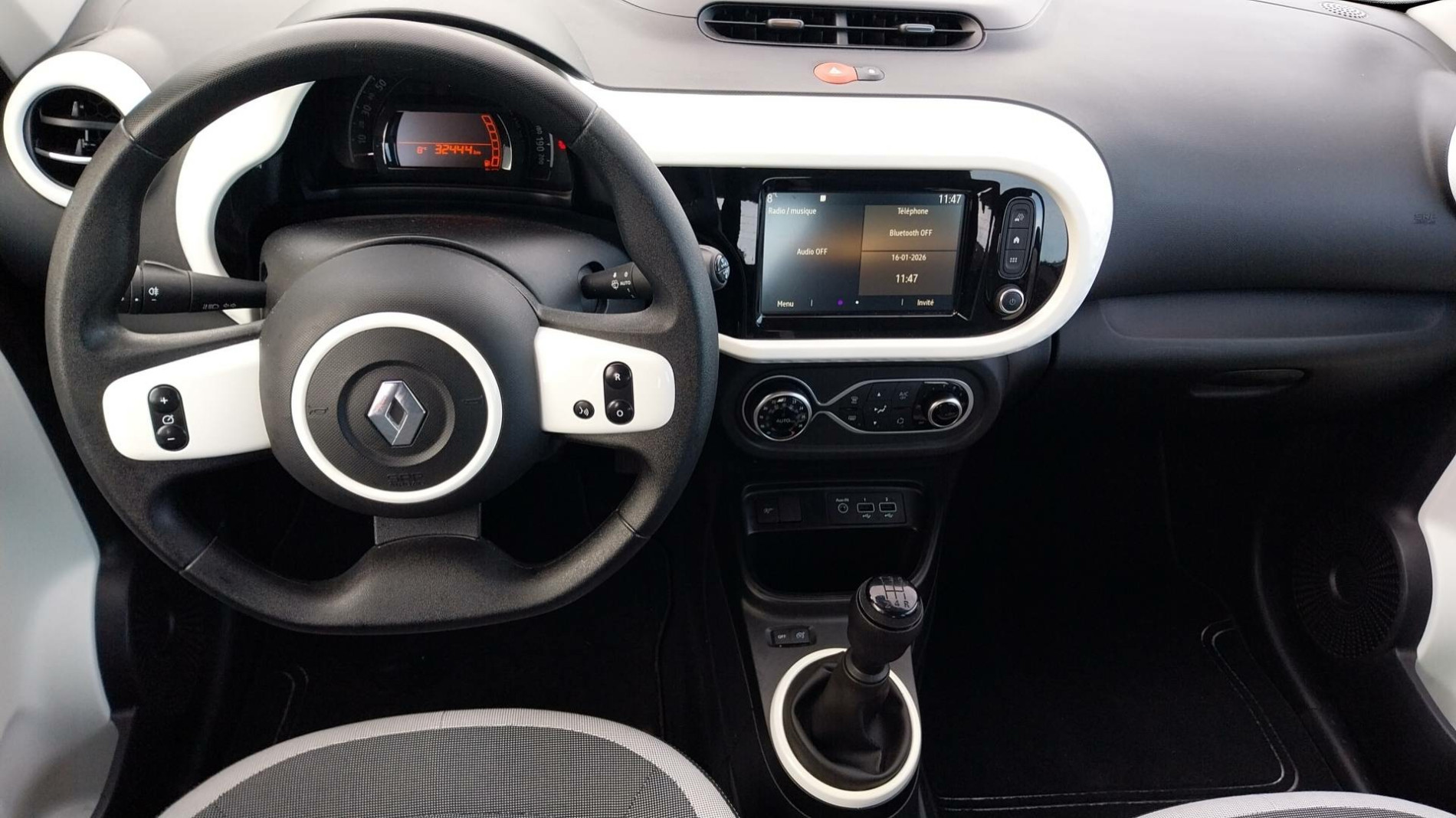 Vente en ligne Renault Twingo 3  SCe 65 au prix de 10 990 €