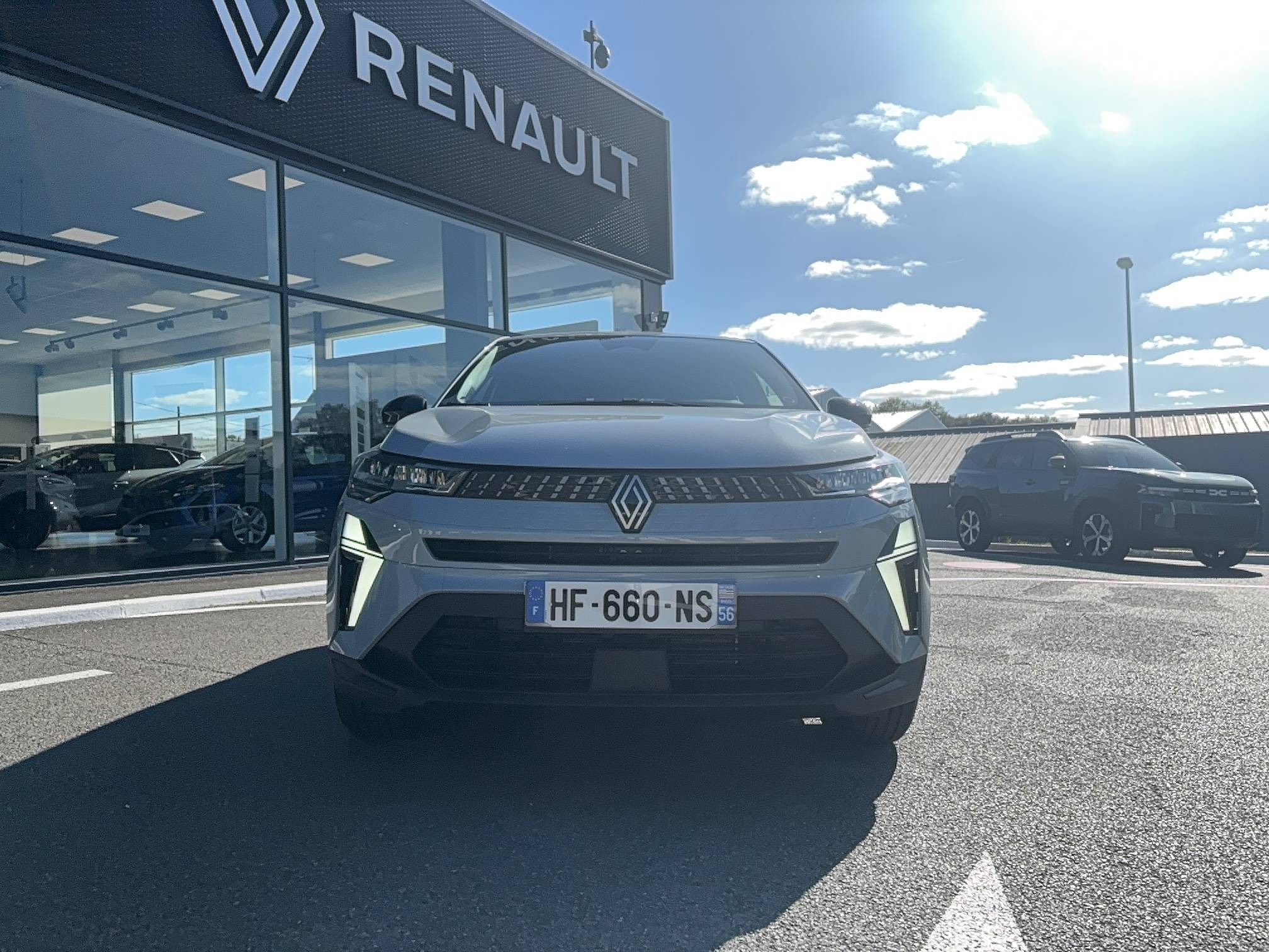 Vente en ligne Renault Captur  E-Tech full hybrid 160 ch au prix de 28 490 €