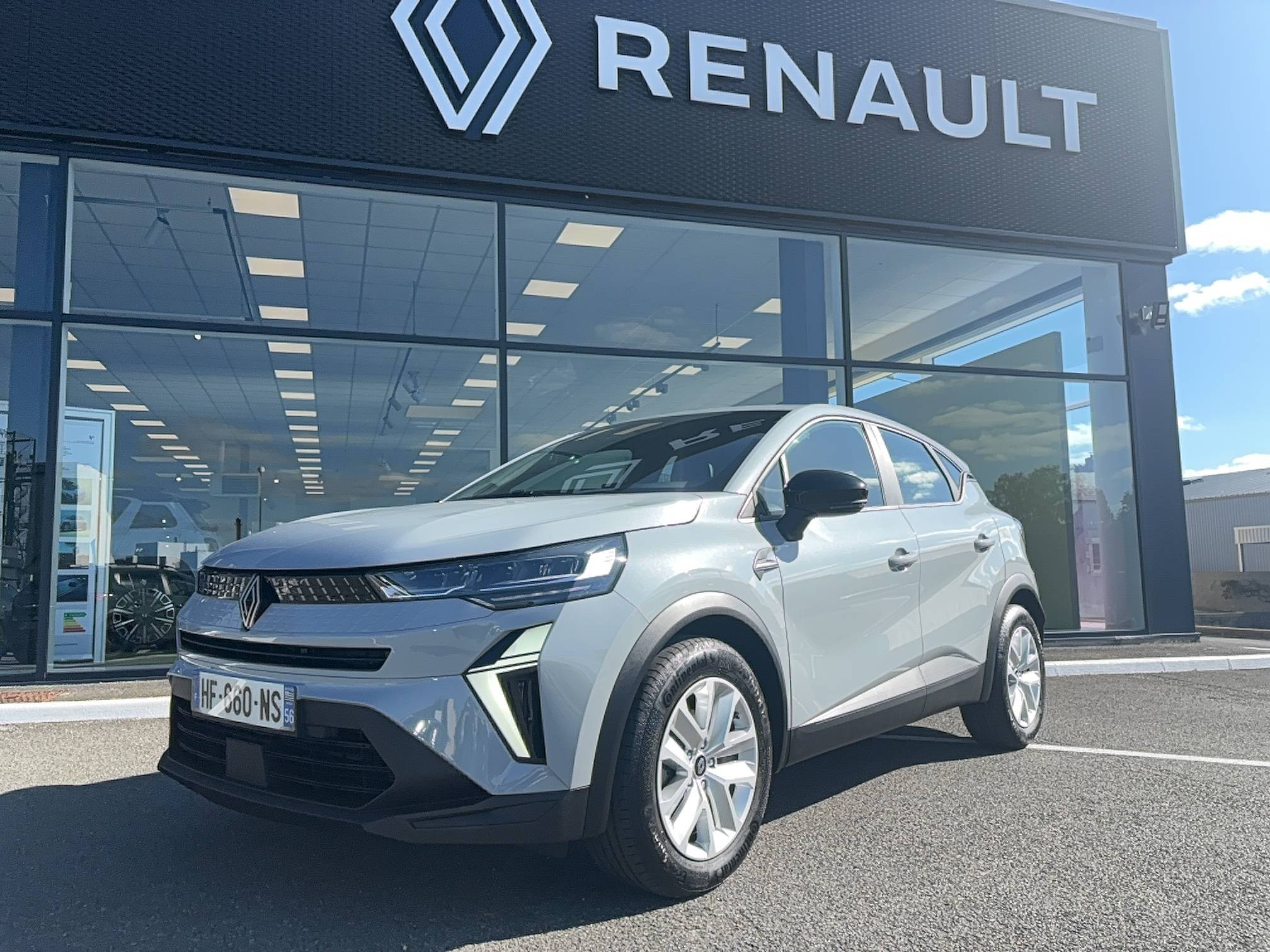 Renault Captur  E-Tech full hybrid 160 ch occasion de 2025 en vente à Pontivy