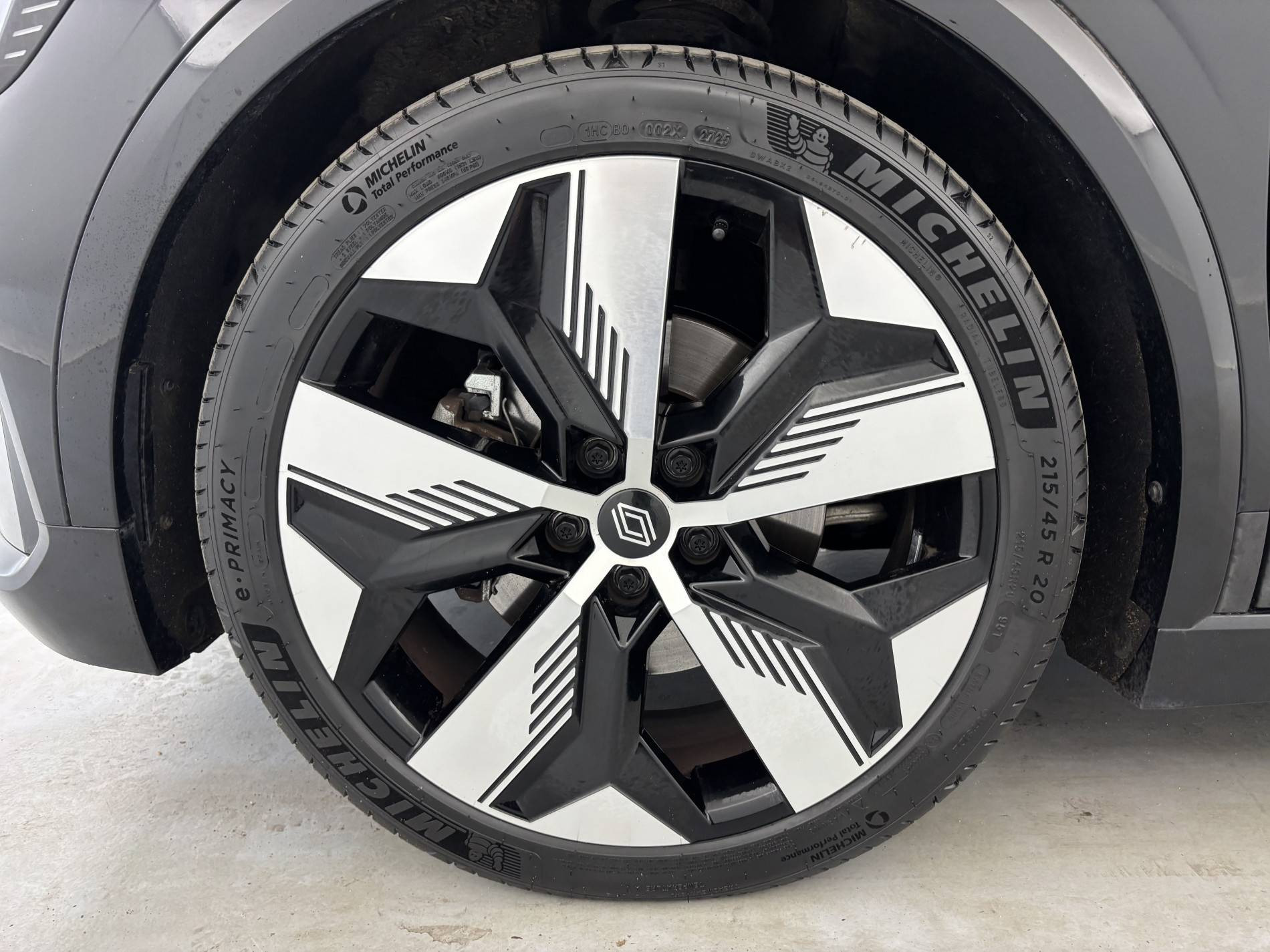 Vente en ligne Renault Megane E-Tech  EV60 220 ch super charge au prix de 21 990 €