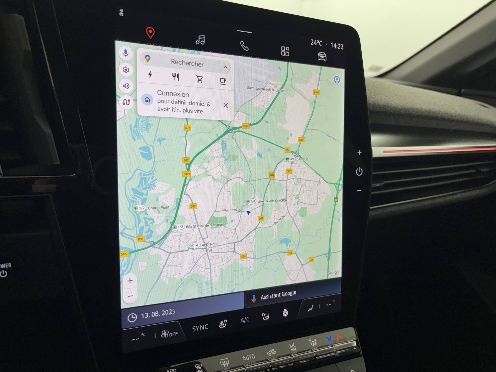 Vente en ligne Renault Megane E-Tech  EV60 220 ch super charge au prix de 21 990 €