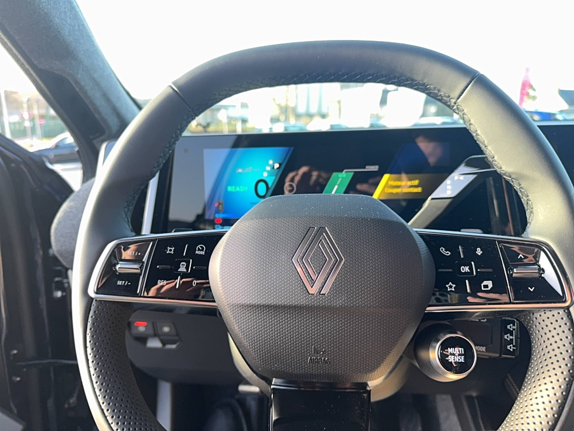 Vente en ligne Renault Scenic E-Tech  220 ch grande autonomie au prix de 40 490 €