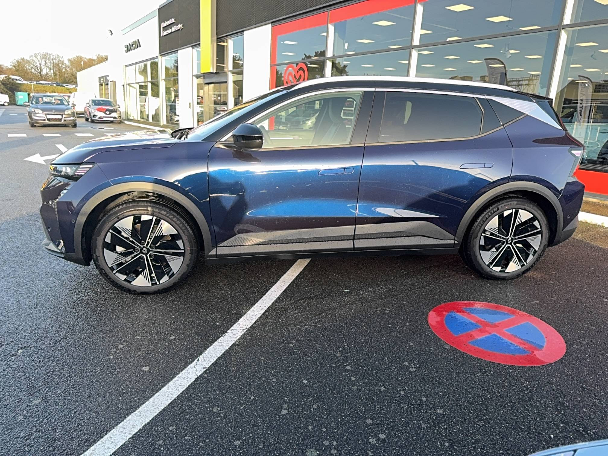 Vente en ligne Renault Scenic E-Tech  220 ch grande autonomie au prix de 40 490 €
