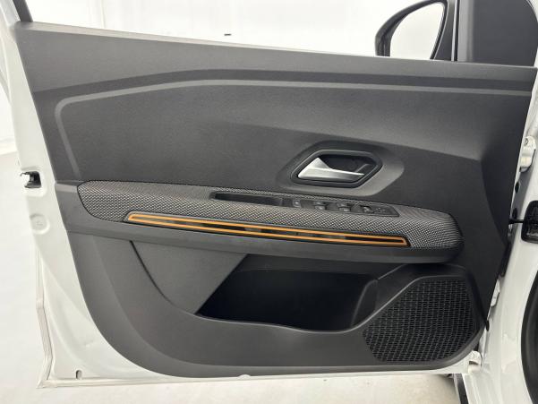 Vente en ligne Dacia Sandero  ECO-G 100 - 22 au prix de 13 490 €