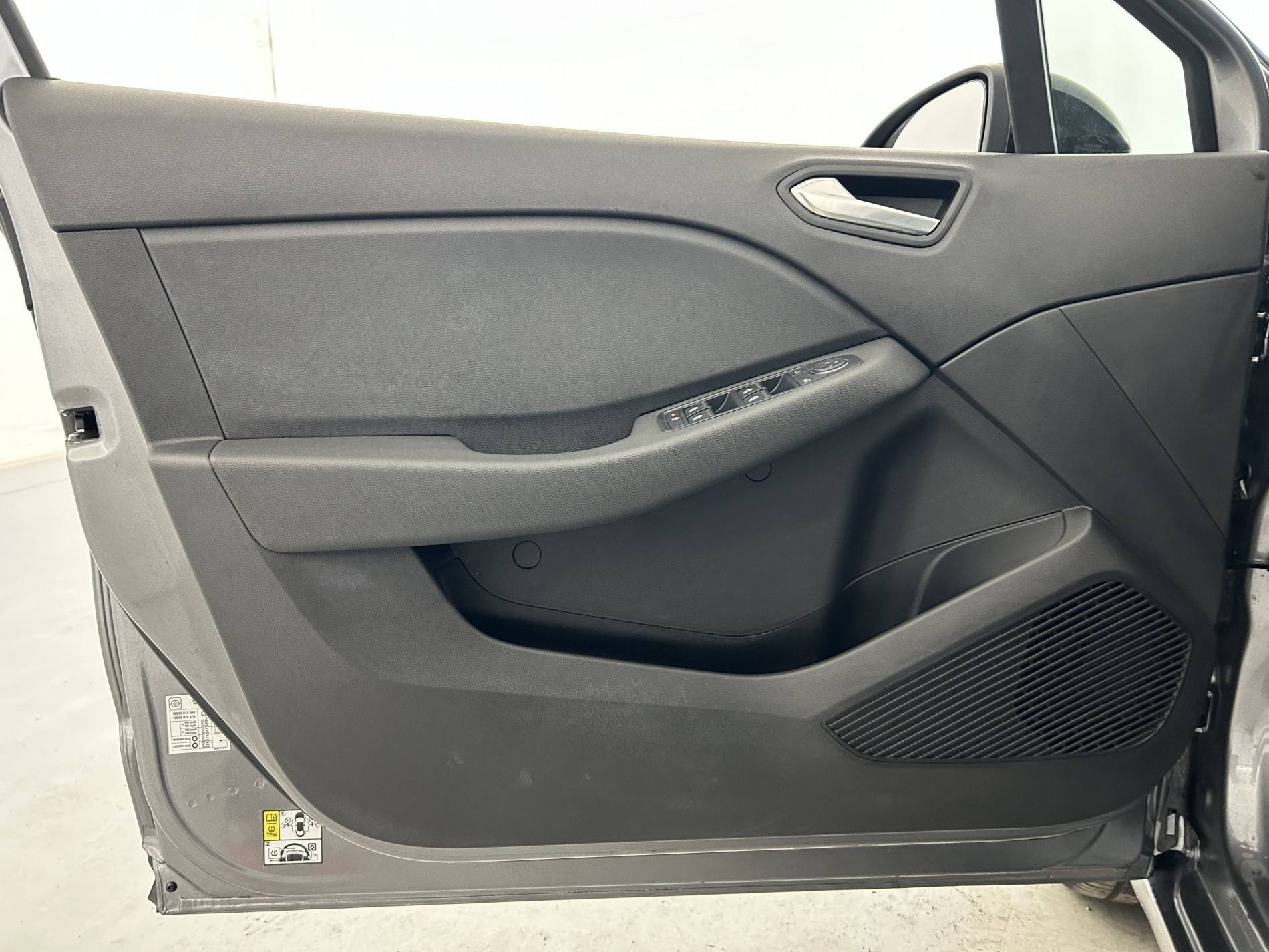 Vente en ligne Renault Clio 5 Clio Blue dCi 100 ch GSR2 au prix de 18 490 €