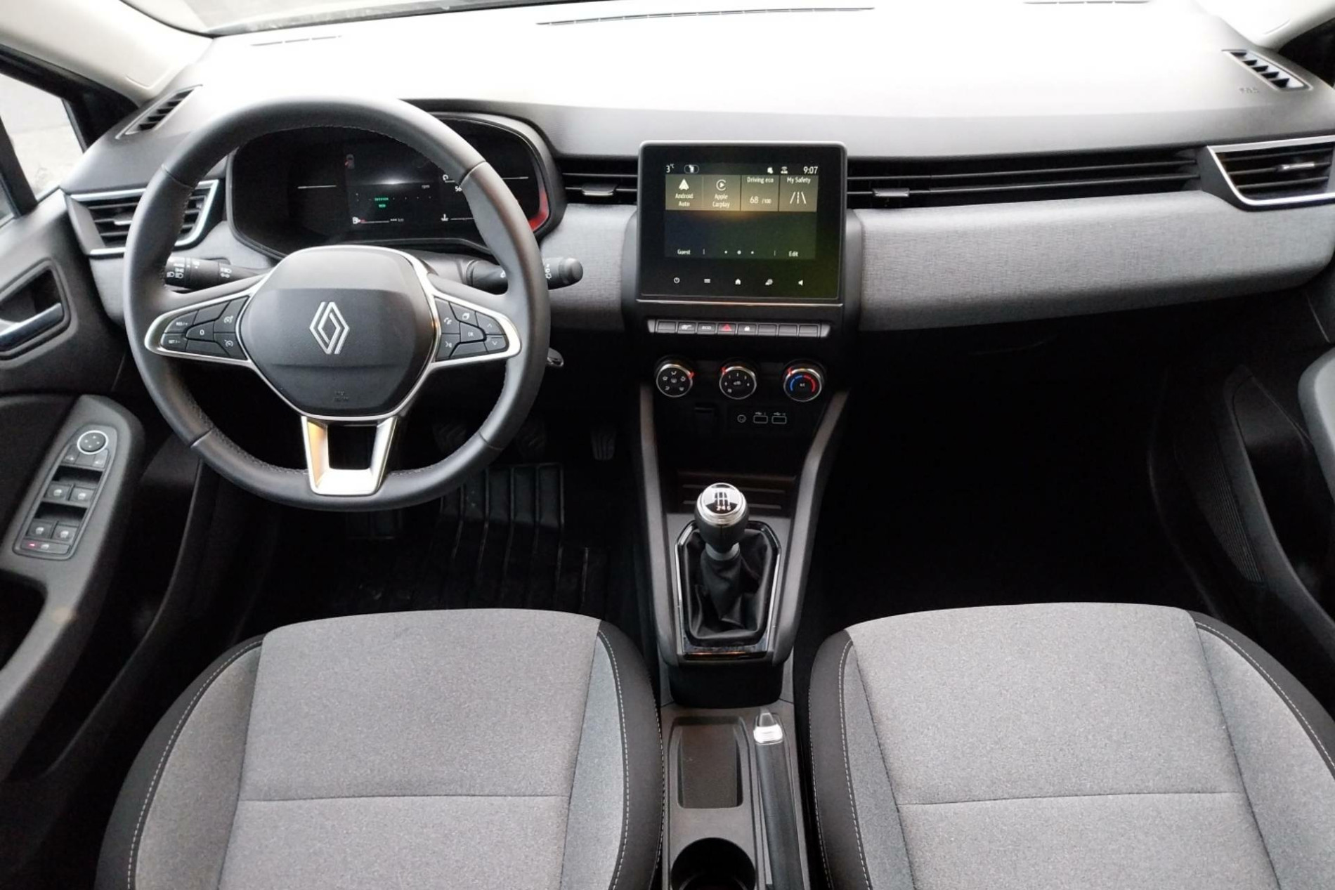 Vente en ligne Renault Clio 5 Clio Blue dCi 100 ch GSR2 au prix de 18 490 €