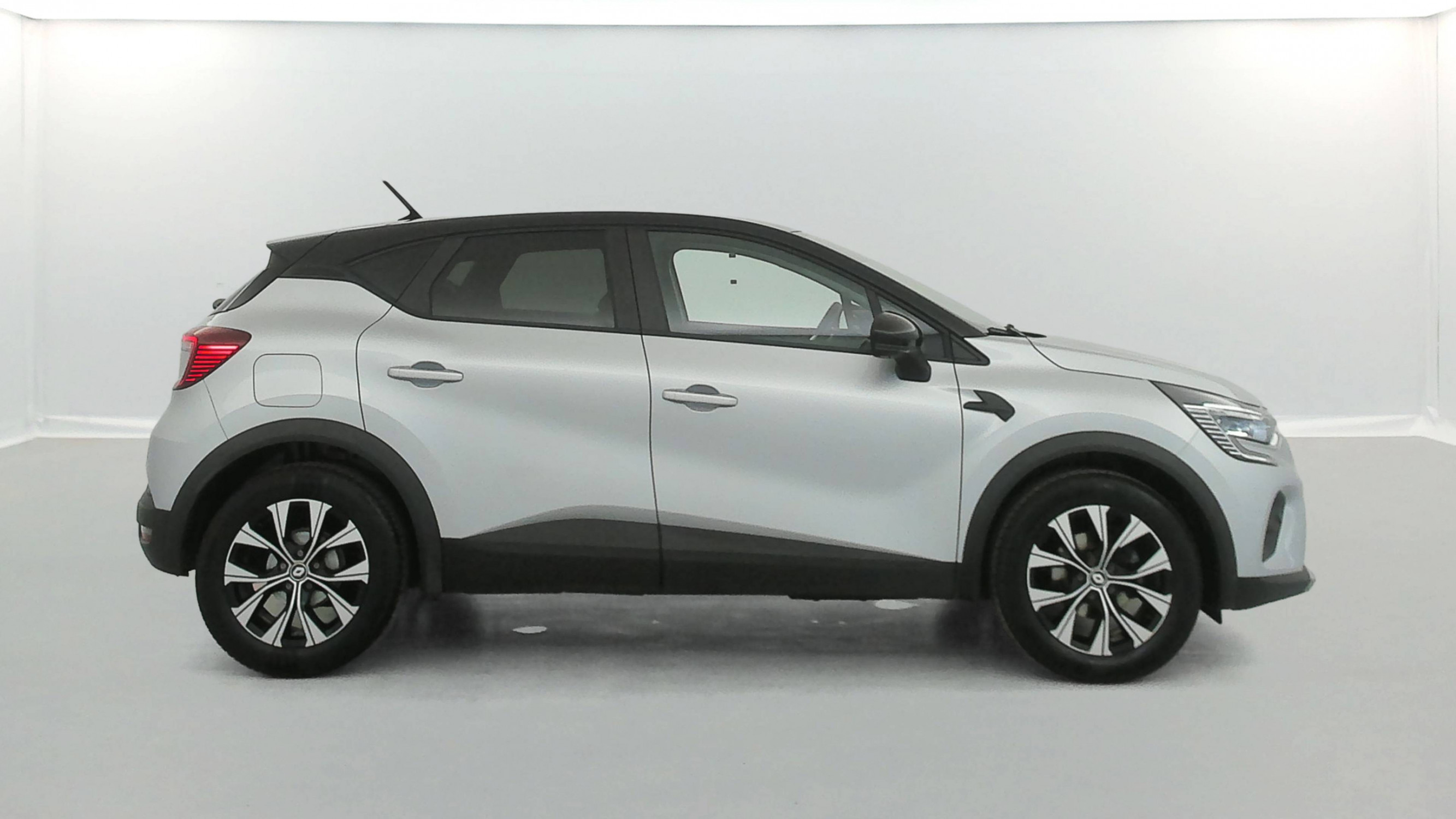 Vente en ligne Renault Captur  TCe 100 GPL au prix de 14 990 €