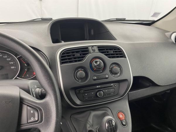 Vente en ligne Renault Kangoo Express  1.5 DCI 90 E6 au prix de 12 990 €