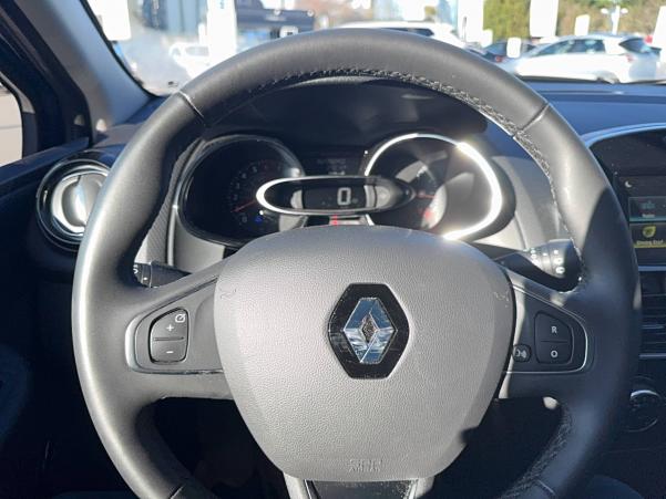 Vente en ligne Renault Clio 4 Clio TCe 90 E6C au prix de 13 990 €