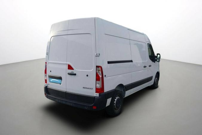 Vente en ligne Renault Master Fourgon MASTER FGN TRAC F3500 L2H2 DCI 135 au prix de 21 120 €