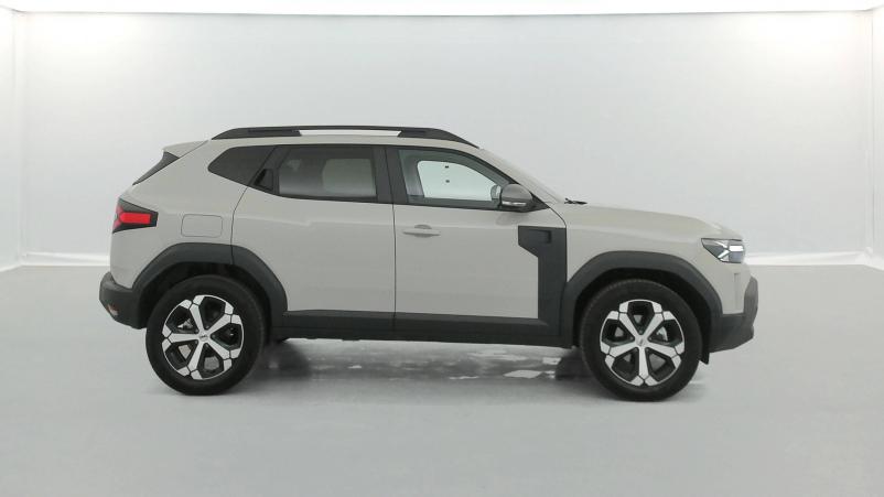 Vente en ligne Dacia Duster  Hybrid 140 au prix de 27 890 €