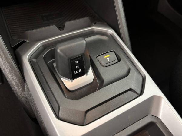 Vente en ligne Dacia Duster  Hybrid 140 au prix de 27 890 €