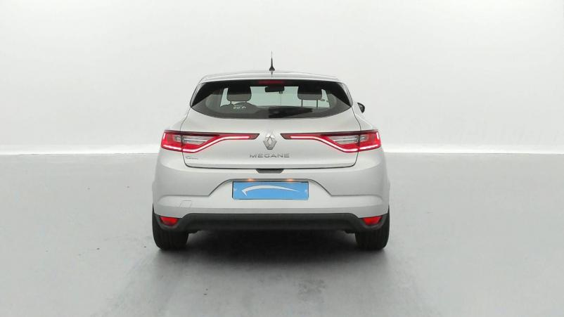 Vente en ligne Renault Megane 4 Mégane IV Berline TCe 100 Energy au prix de 10 990 €