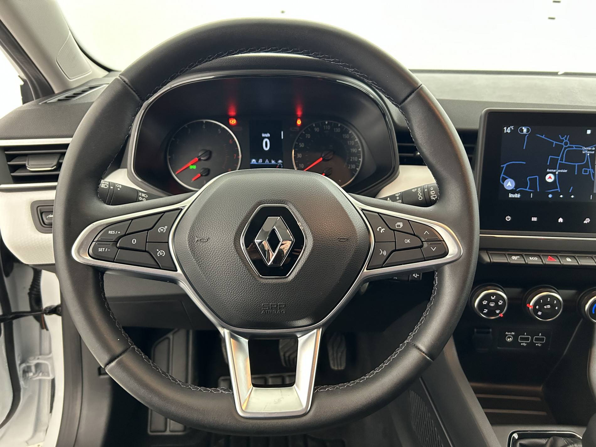 Vente en ligne Renault Clio 5 Clio TCe 90 au prix de 14 490 €