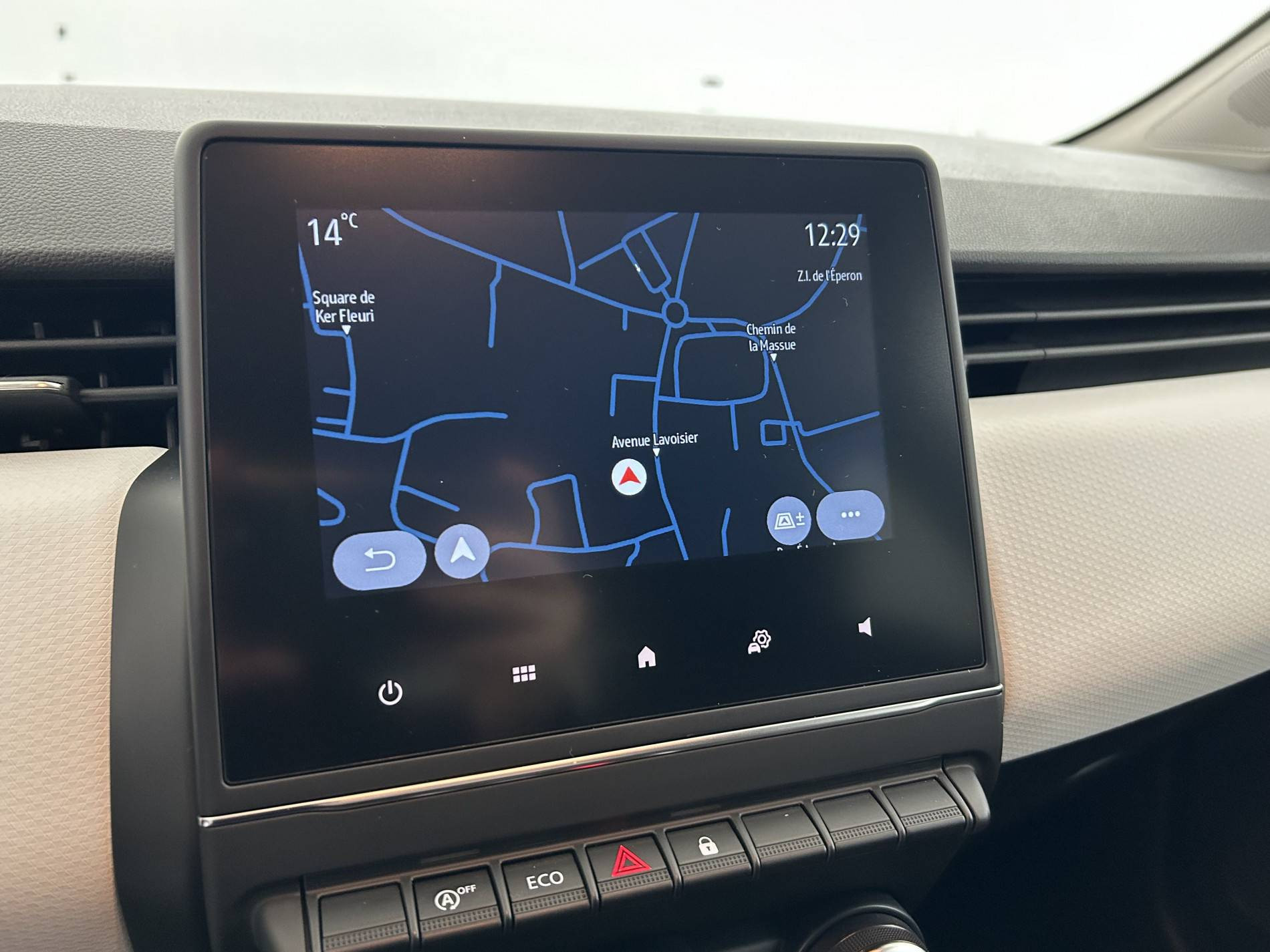 Vente en ligne Renault Clio 5 Clio TCe 90 au prix de 14 490 €